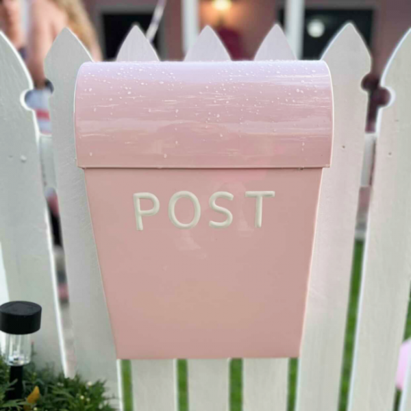 POST BOX – LARGE Pink