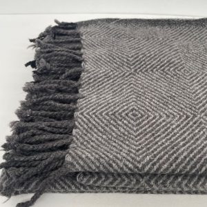 THROW HERRINGBONE RECYCLE WOOL MIX - LIGHT GREY