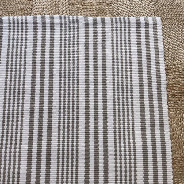 Indah Island Collaboration - Outdoor Floor Rug Polypropylene - Flinders Platinum Beige - Image 4