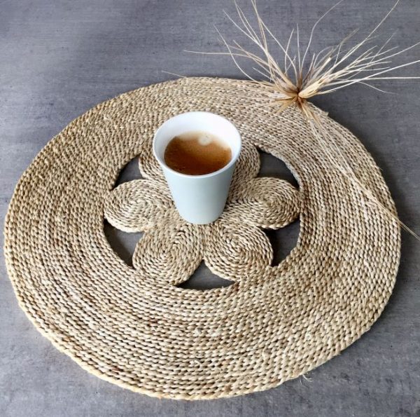 OCT'25 Jute Flower Placemat - Natural - Image 2