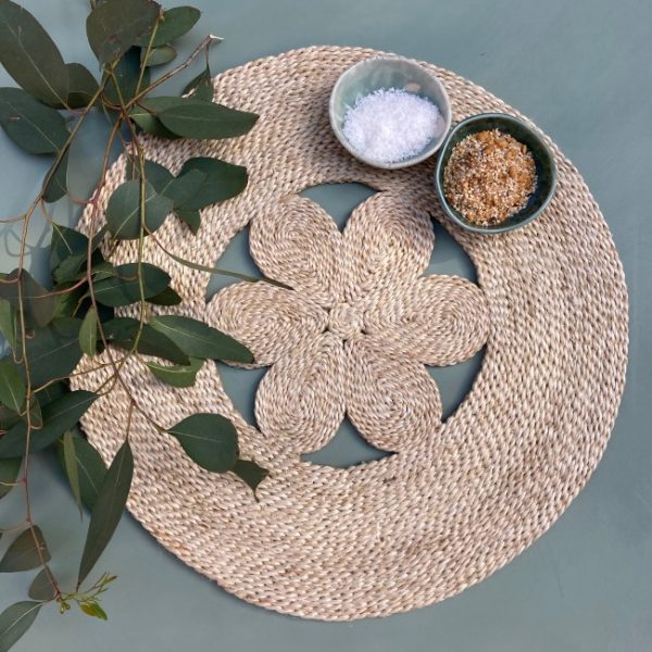 OCT'25 Jute Flower Placemat - Natural - Image 3