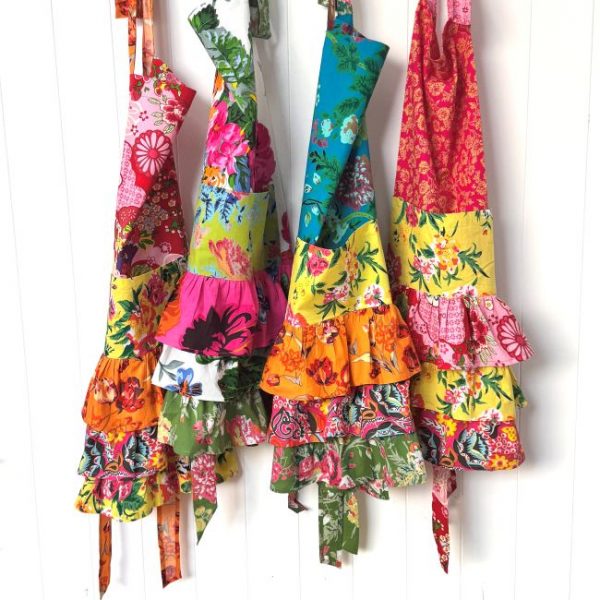 Fru Fru Aprons - Image 2